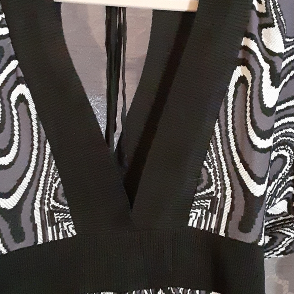 Shirt - Picture 2 of 3